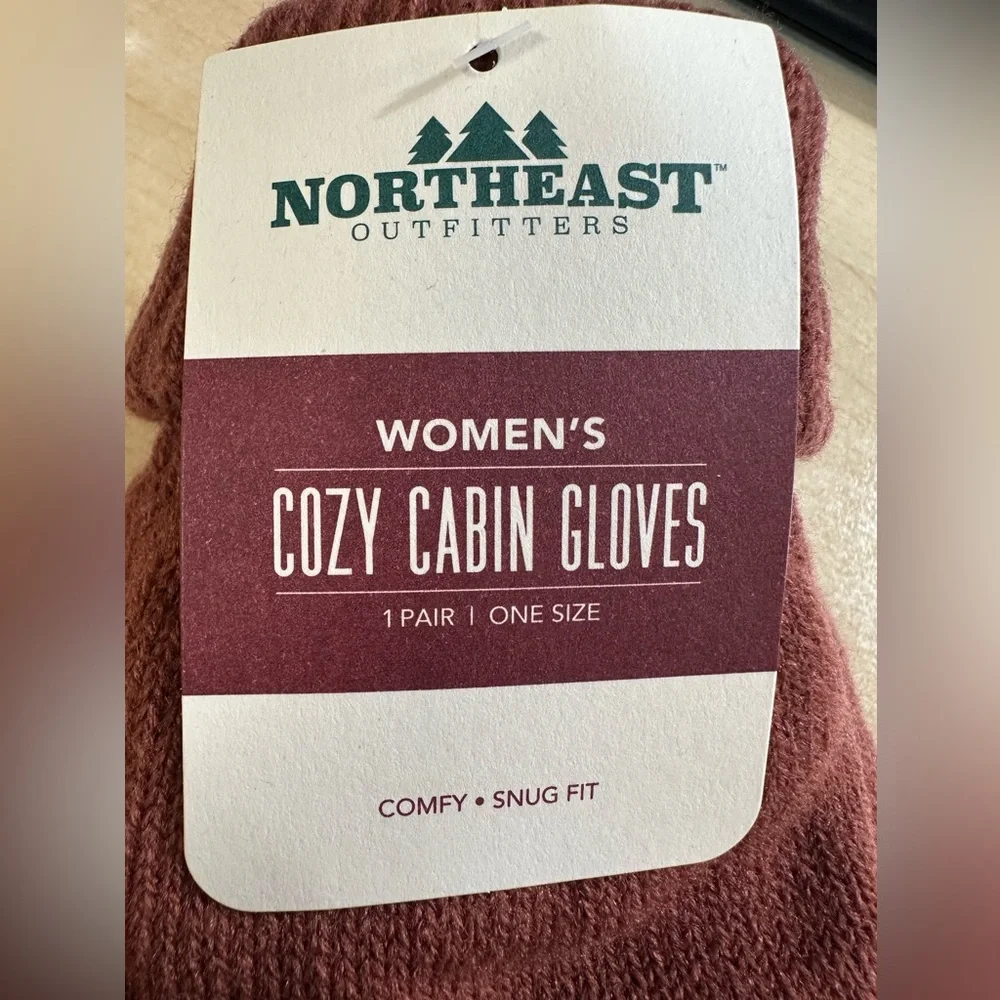 Women’s Cozy Cabin Gloves by Northeast Outfitters - NWT/NIP